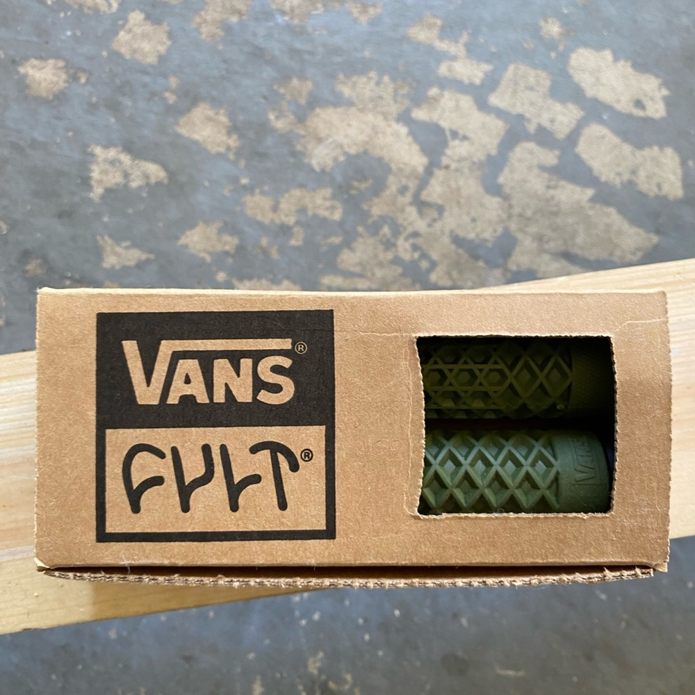 Cult x vans bike handle bar grip.